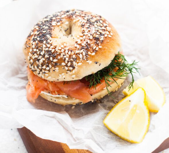 Recept Bagel met Zalm, Dille & Cream Cheese GIRLS WHO MAGAZINE