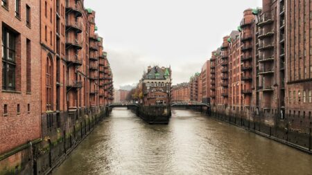 Hamburg regenachtig weer