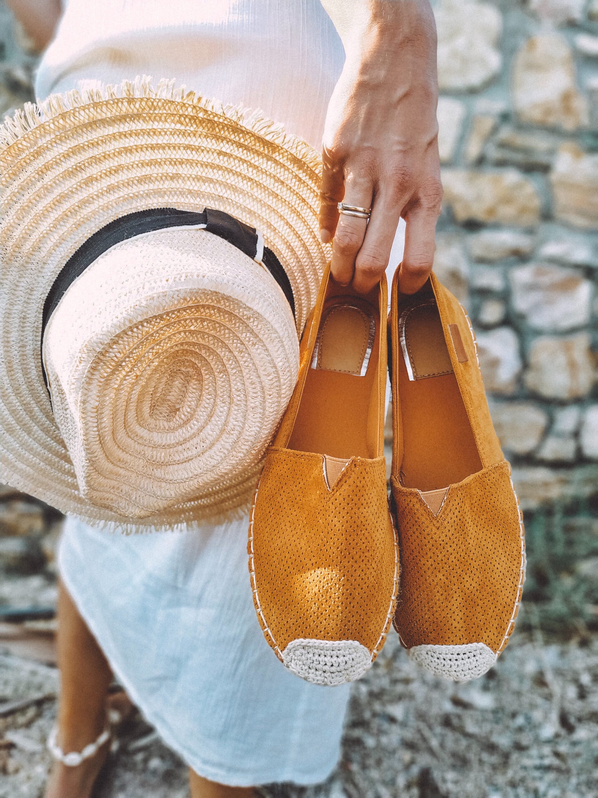sandalen trends - slippers trends - espadrilles - zomerse schoenen