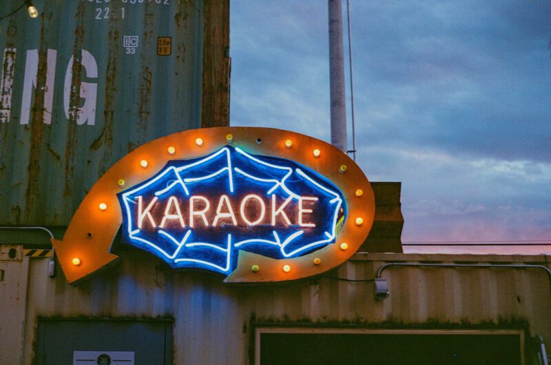 karaoke avond - karaoke organiseren - karaoke nummers