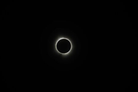 zonsverduistering Amsterdam 2026 - zonsverduistering
