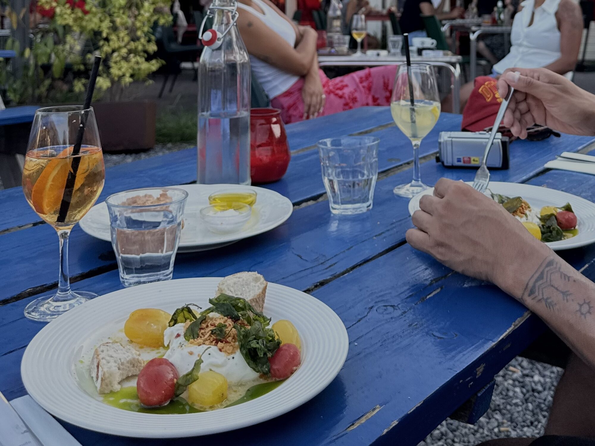 beste spritz van amsterdam - waar kan je aperol drinken in amsterdam