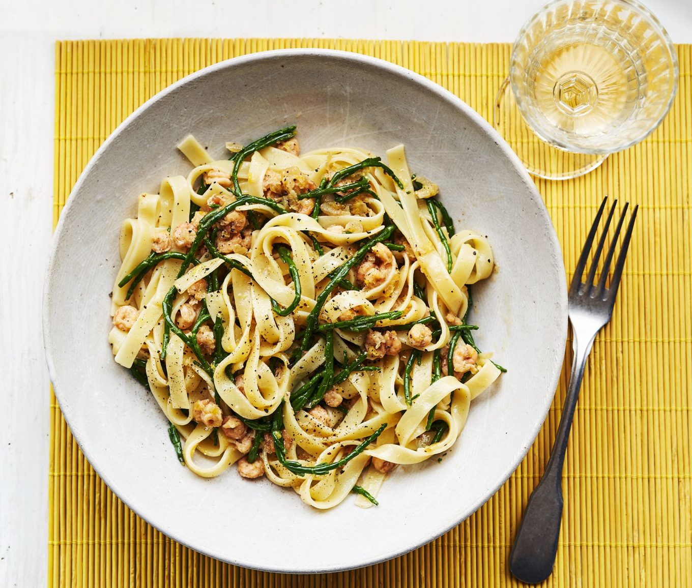 recept pasta scampi - recept pasta met garnalen - pasta scampi zeekraal - pasta garnalen zeekraal - pasta met vis - pasta garnalen - pasta scampi mosselen