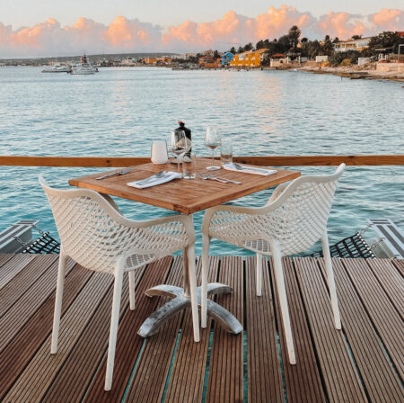restaurants aan zee bonaire - restaurant bonaire duur - romantisch restaurant bonaire