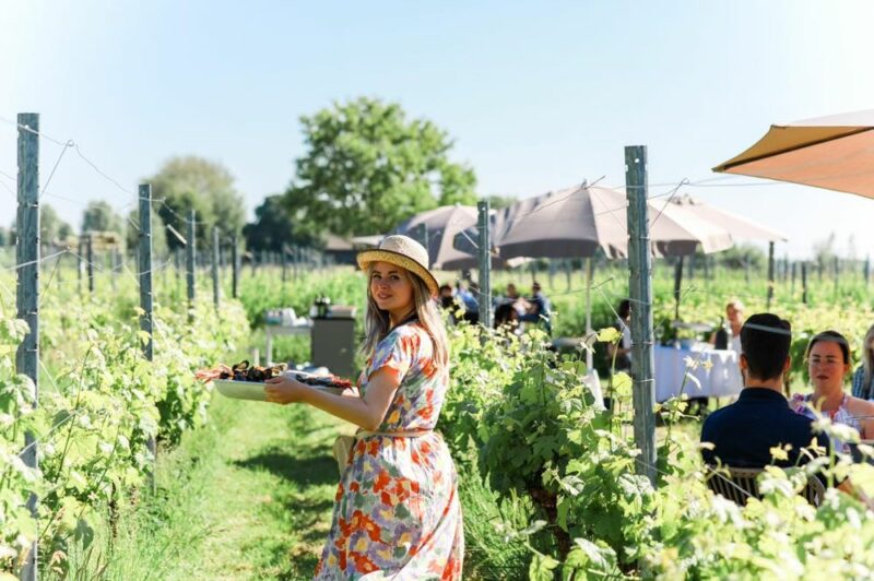 Popup restaurant Fruits de mer in de Wijngaard opent weer GIRLS WHO